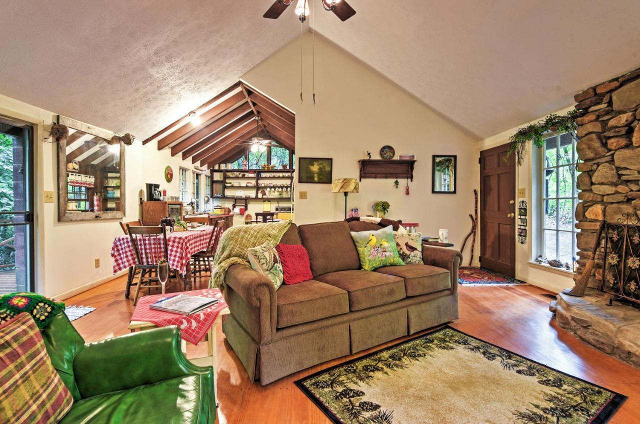 Serene Creekside Cottage Near Asheville Fire Pit Candler Экстерьер фото